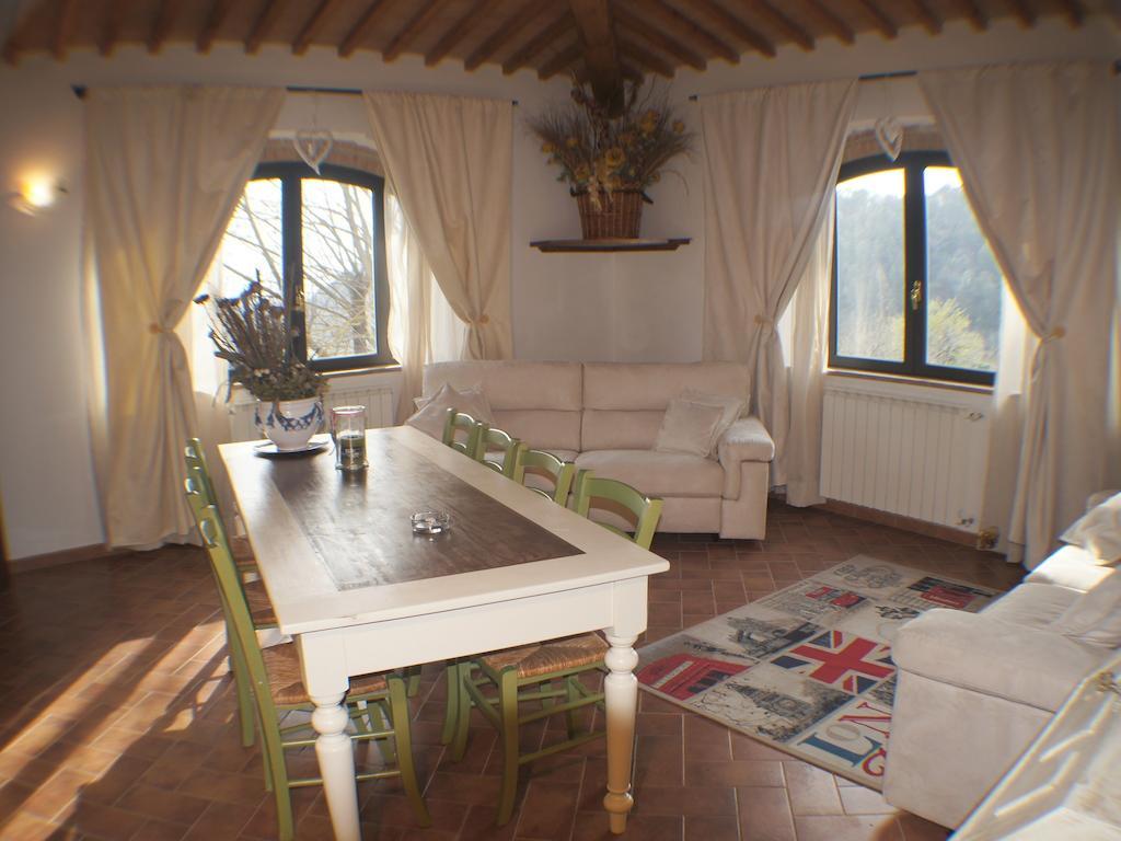 Il Casolare Val Di Mare Appartement Riparbella Buitenkant foto